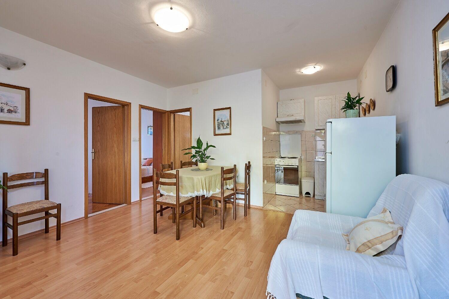 Apartment Ivanka Трогир Экстерьер фото